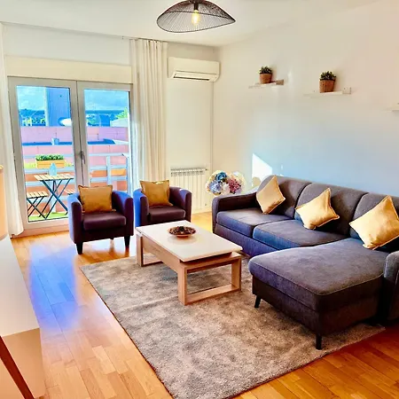 Apartmán Expo Airport Boutique *